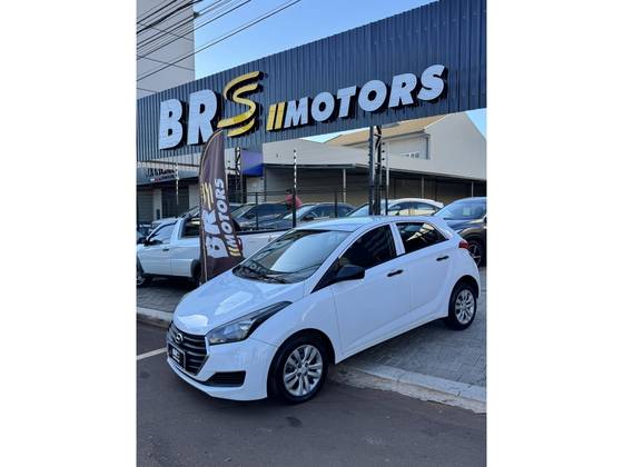 HYUNDAI HB20 1.0 COMFORT PLUS 12V FLEX 4P MANUAL HYUNDAI HB20 1.0 COMFORT PLUS 12V FLEX 4P MANUAL